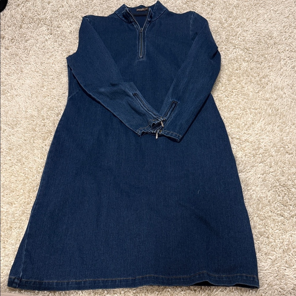 Like New J.McLaughlin Blue Denim dress size large